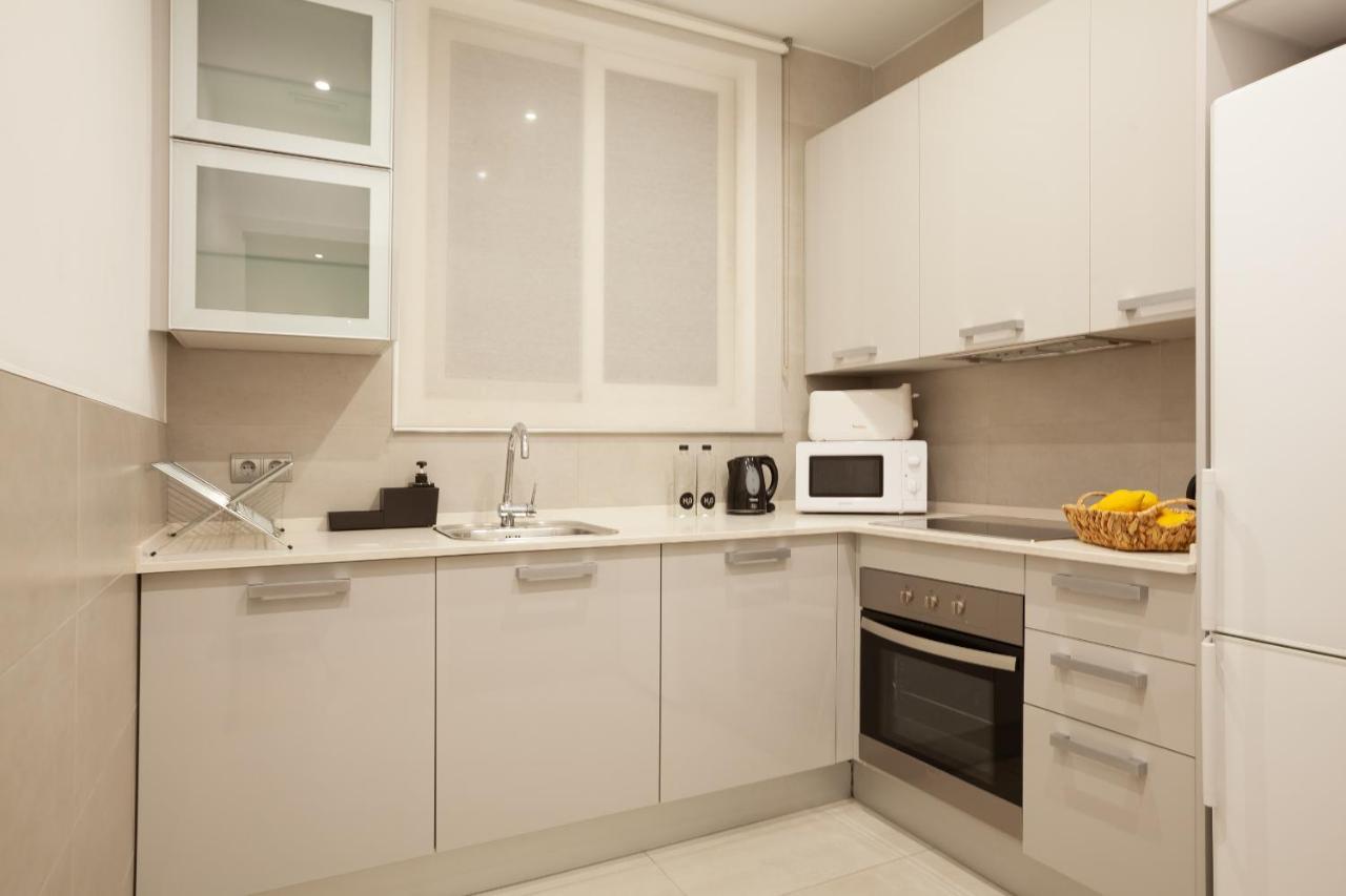 Easysleep Borne Apartment Barcelona Bagian luar foto